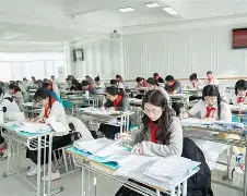 米兰官方网站-“国家队的心理辅导，面对大赛的压力与挑战！”