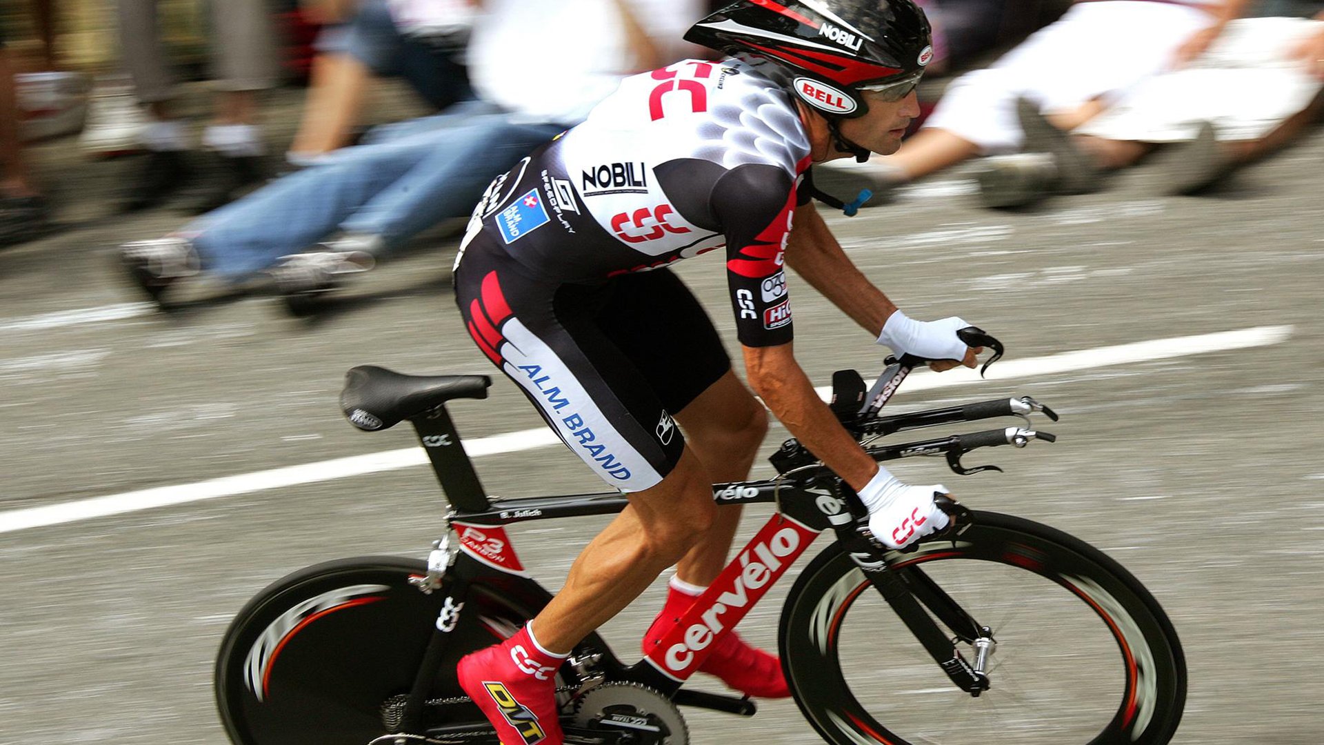 开云电竞-皇家马德里4-1比莱，莫拉塔梅开二度，皇家马德里莫德里奇